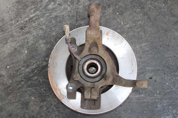 MOYEU AVANT DROIT OPEL ZAFIRA A 2.0DTI - Vue 2